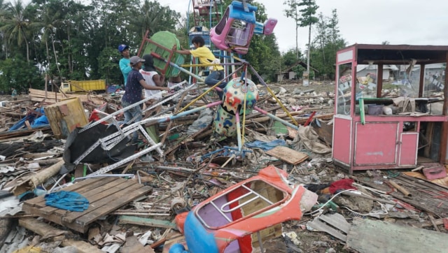 Foto Desa Sumberjaya Kecamatan Sumur Hancur Disapu Tsunami