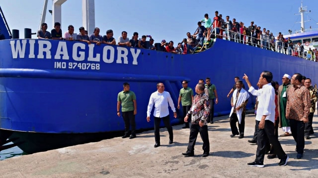 Jokowi Resmikan Wajah Baru Pelabuhan Sibolga Kumparan