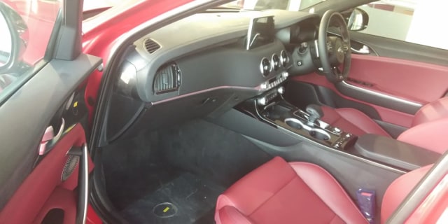 otomotif, Kia Stinger, industri otomotif