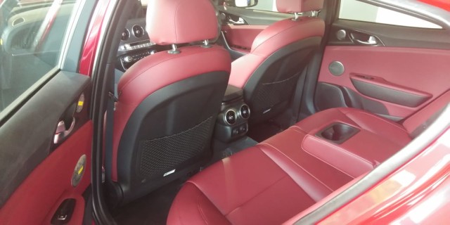 otomotif, Kia Stinger, industri otomotif