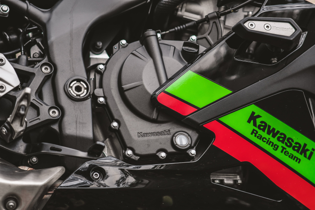 Kawasaki Siapkan Z250RS Versi Motor Retro Ninja ZX 25R 4 Silinder