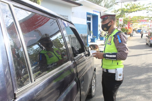 Operasi Zebra Di Aceh Barat Polisi Jaring Pengemudi Tak Pakai Masker