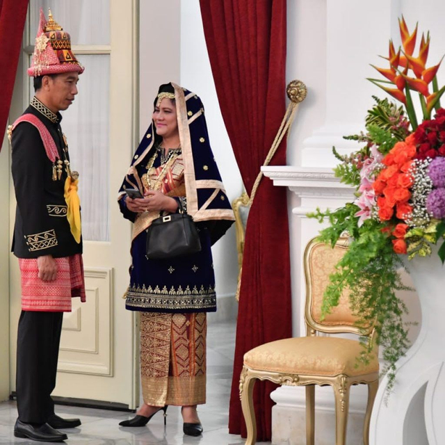 5 Baju Adat Yang Dipakai Presiden Jokowi Pada HUT RI Salah Satunya