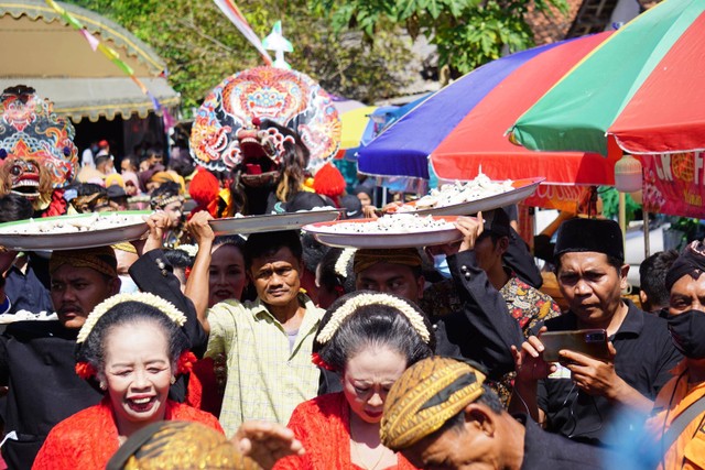 Memahami Apa Itu Kearifan Lokal Fungsi Bentuk Dan Contohnya