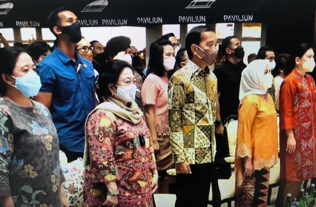 Jokowi Megawati Puan Hingga Erick Hadiri Peresmian Transformasi