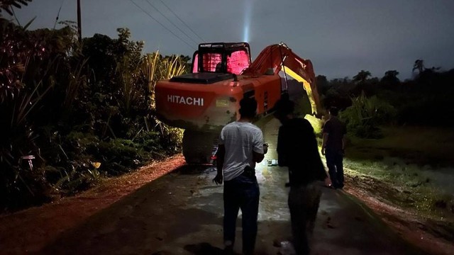 Polisi Gerebek Tambang Emas Ilegal Di Aceh Barat Orang Ditangkap