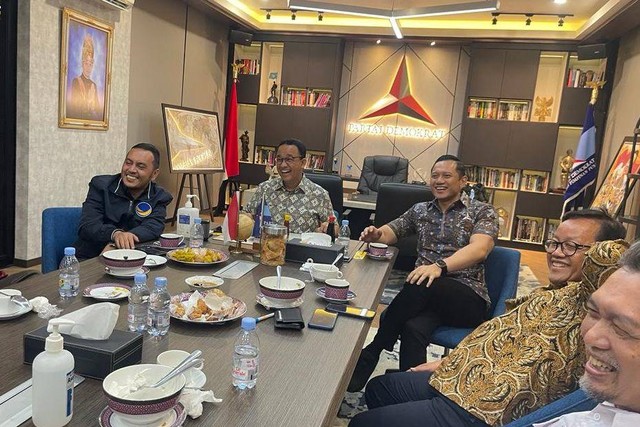 Anies AHY Dan Tim Koalisi Perubahan Kumpul Di Kantor Demokrat