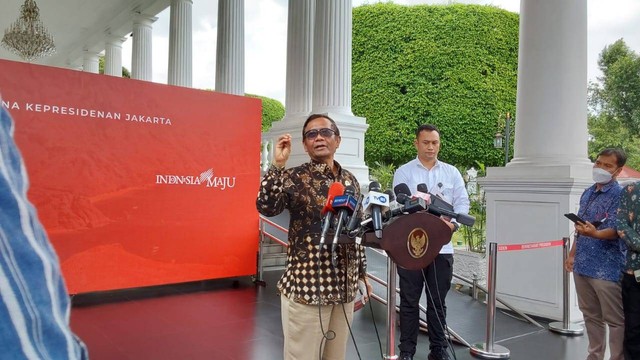 Respons Mahfud Md Soal Polemik Brigjen Endar Dicopot Kpk Kumparan