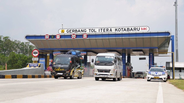 Tarif Tol Di Lampung Naik Dprd Akan Panggil Hutama Karya Kumparan