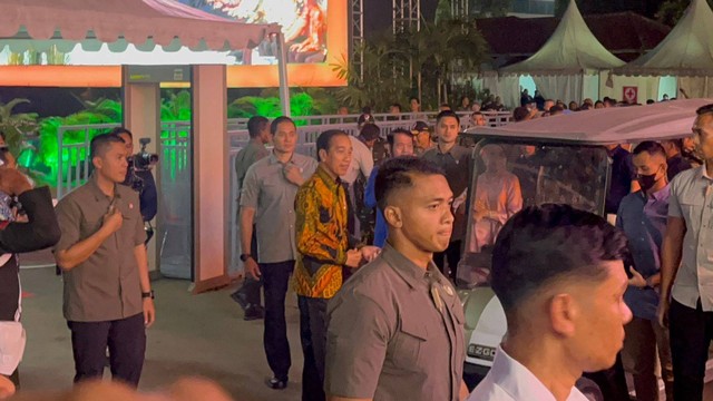 Tabuh Drum Jokowi Buka Jakarta Fair Kemayoran Kumparan