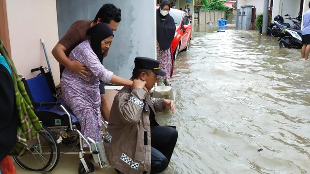 Empat Kecamatan Di Kota Serang Dilanda Banjir Dua Orang Meninggal