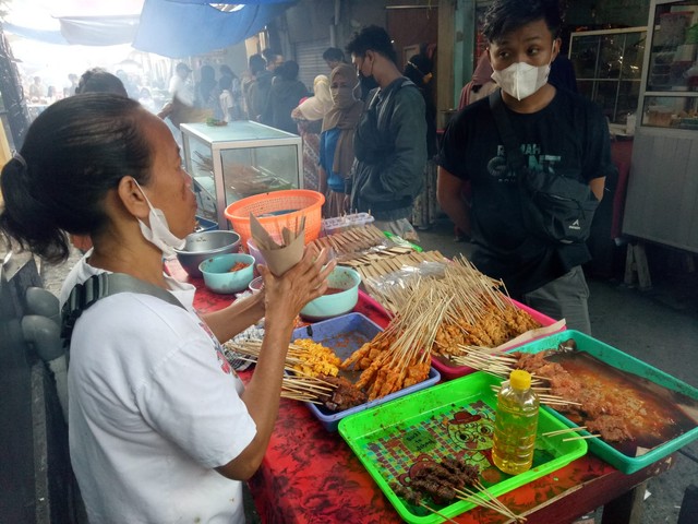 Pasar Takjil Di Kampung Jawa Denpasar Ramai Kembali Begini Suasananya