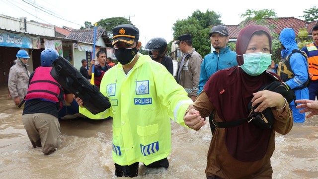 Wali Kota Serang Penyebab Banjir Karena Bendungan Jebol Dan