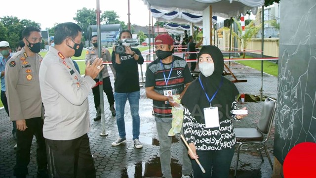 Polda Sulut Gelar Lomba Mural Tim Asal Bitung Pemenangnya Kumparan