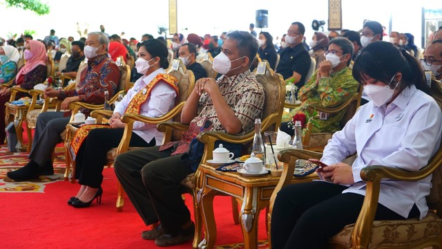 Foto Gubernur Sumsel Lantik Komite Olahraga Rekreasi Kumparan