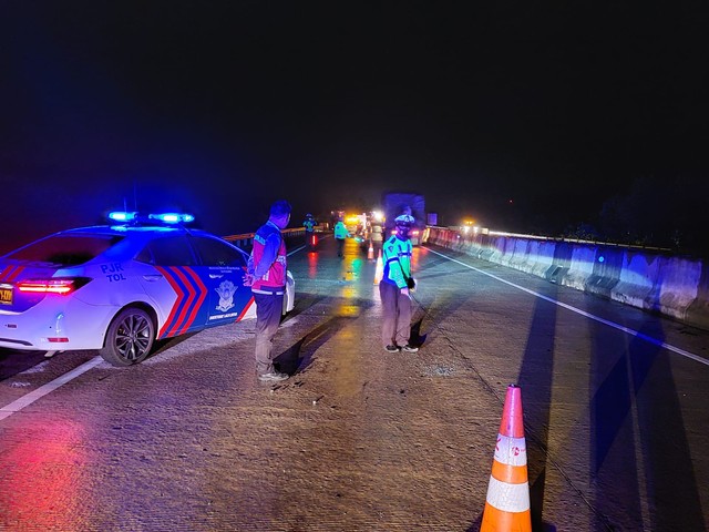 Orang Tewas Ini Penyebab Kecelakaan Di Km Ruas Tol Bakter