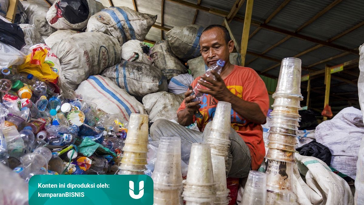 Jual Beli Sampah Kini Bisa Dilakukan Online Di Aplikasi Mall Sampah Kumparan Com