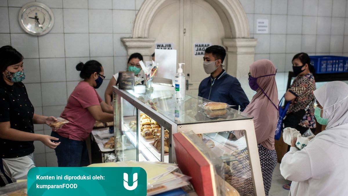 Foto Masion Weiner Toko Roti Eropa Di Jakarta Yang Berusia 83 Tahun Kumparan Com Foto Masion Weiner Toko Roti Eropa Di Jakarta Yang Berusia 83 Tahun Kumparan Com