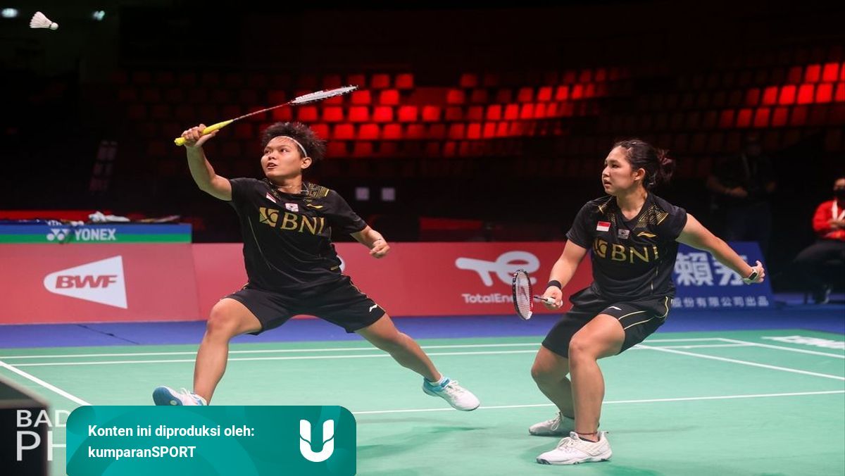 Piala Uber Siti Ribka Menang Via 3 Gim Indonesia 2 2 Thailand Kumparan Com<script async src=