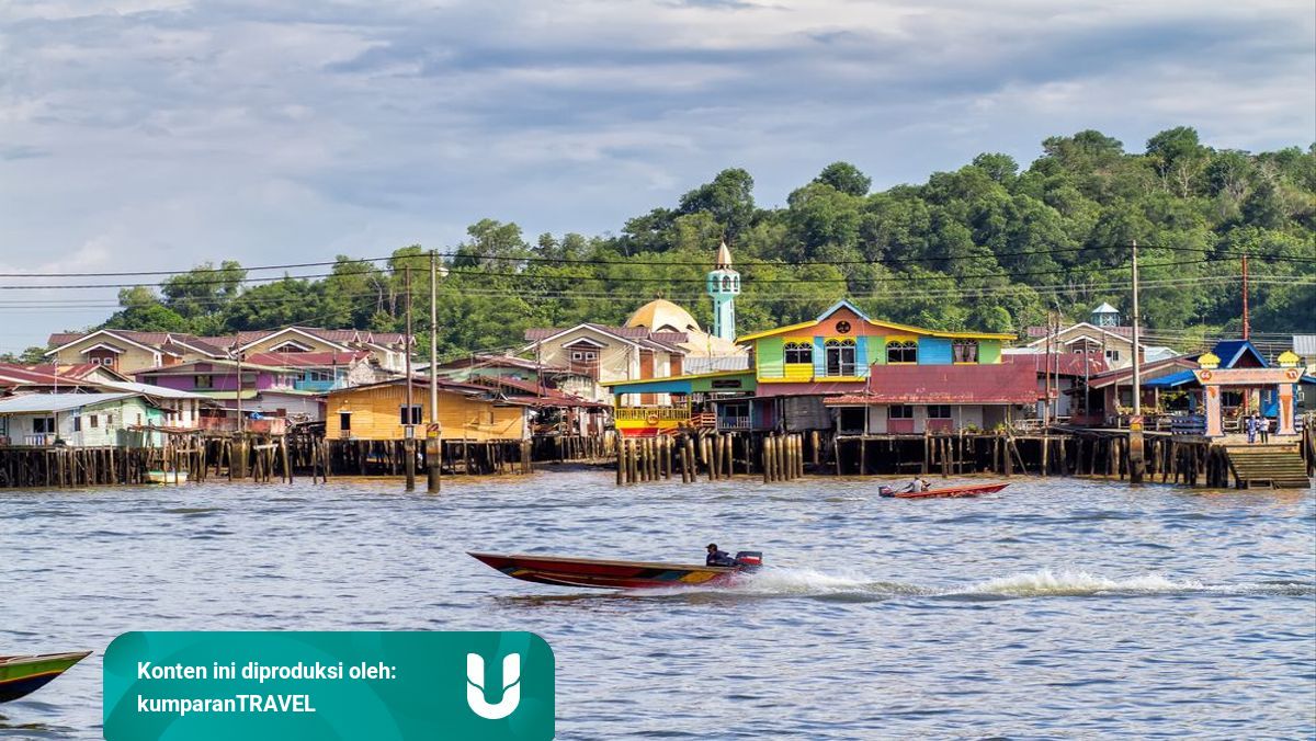 Mengenal Kampong Ayer Desa Terapung Di Brunei Yang Mirip Venesia Kumparan Com