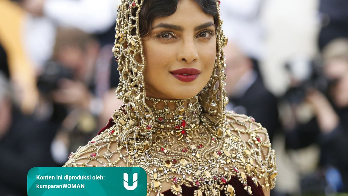 Priyanka Chopra Pernah Dibully Karena Ras Dan Warna Kulitnya Kumparan Com
