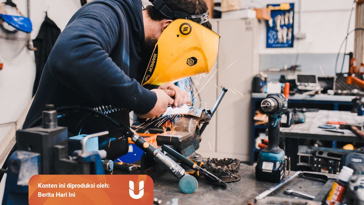 Apa Perbedaan Produksi Dan Produsen Kumparan Com