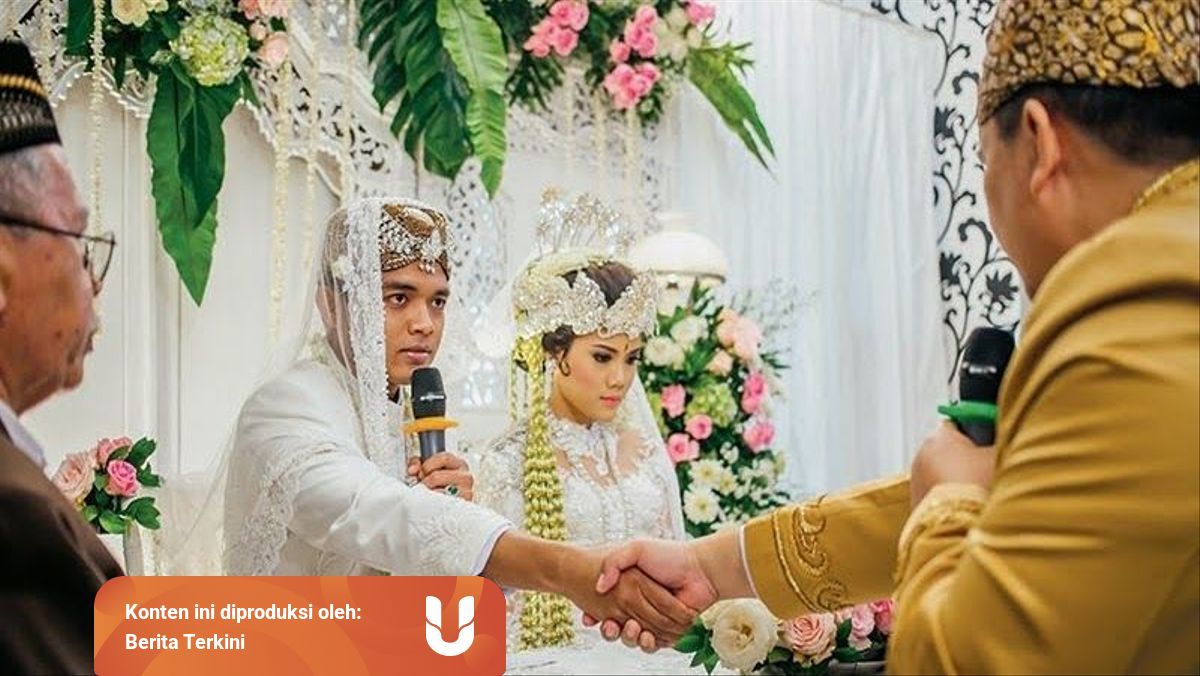 Bacaan Ijab Kabul Lengkap Agar Pernikahan Sah Kumparan 