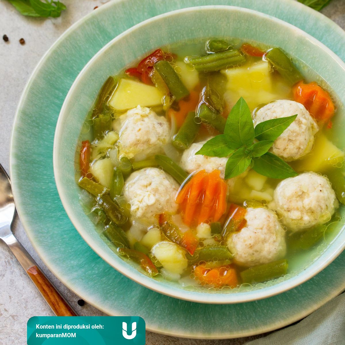 Resep Sup Bakso Yang Hangat Dan Nikmat Untuk Hidangan Sahur Keluarga Kumparan Com