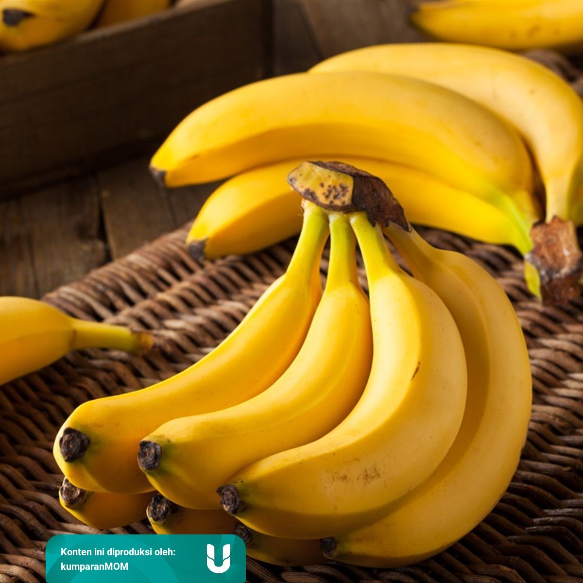 Bayi 4 Bulan Makan Pisang Kerok Amankah Bagi Pencernaannya Kumparan 