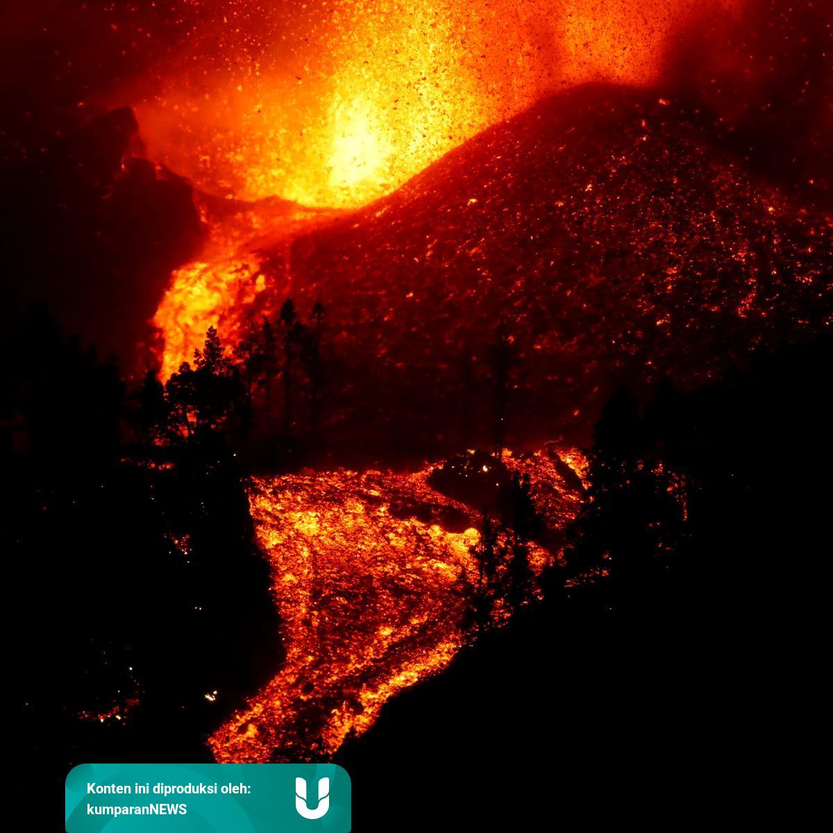 Foto Dahsyatnya Semburan Lava Gunung Berapi Di Pulau Canary Spanyol Kumparan Com<script async src=