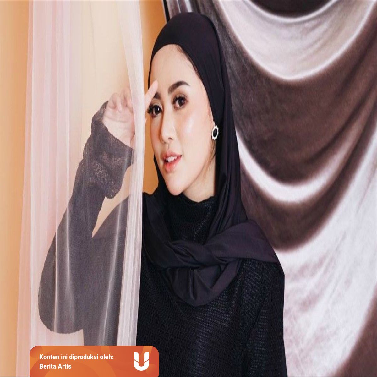 Kronologi Rachel Vennya Ditabok Mantan Asistennya Di Tempat Umum Kumparan Com