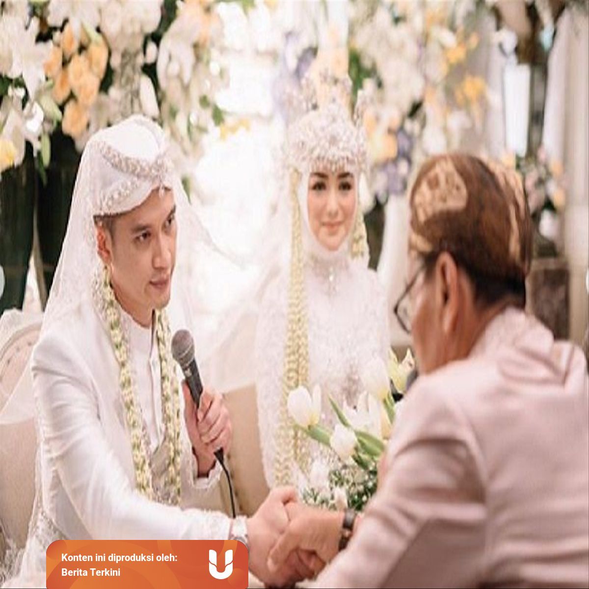 Bacaan Ijab Kabul Bahasa Sunda Bahasa Indonesia Dan Arab Untuk Akad Nikah Kumparan 