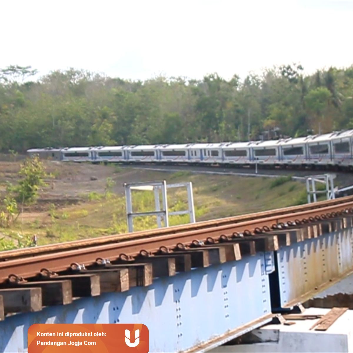Menelisik Perubahan Jadwal Kereta Api Di Mata Railfans Kumparan 