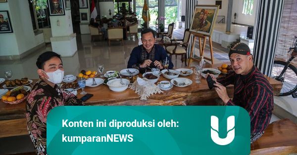 Bima Arya Makan Siang Dengan Ganjar Dan Gibran Bahas Politik Hingga Olahraga Kumparan Com<script async src=
