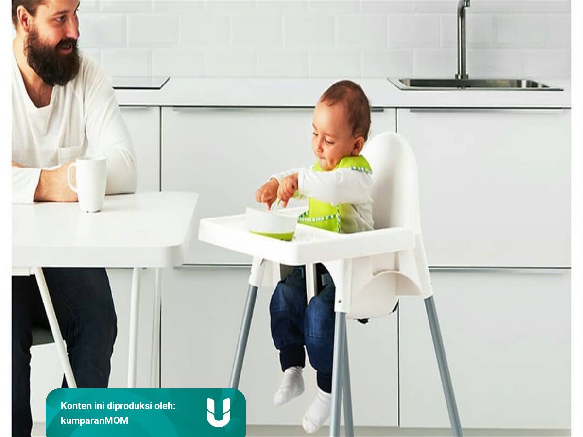 Perlu Enggak Sih Beli Kursi Makan Untuk Bayi Kumparan Com