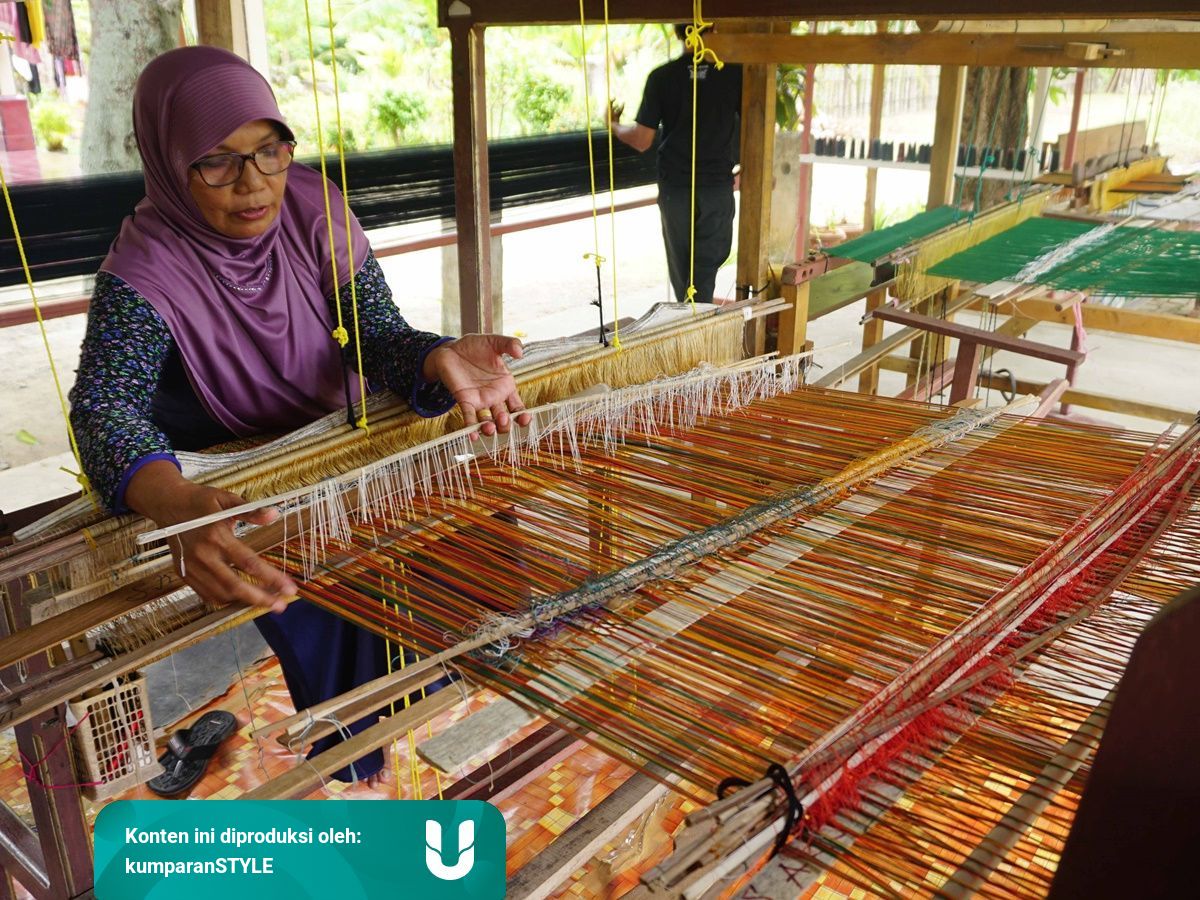 Menanti Generasi Pengrajin Tenun Aceh Bagian 1 Kumparan Com
