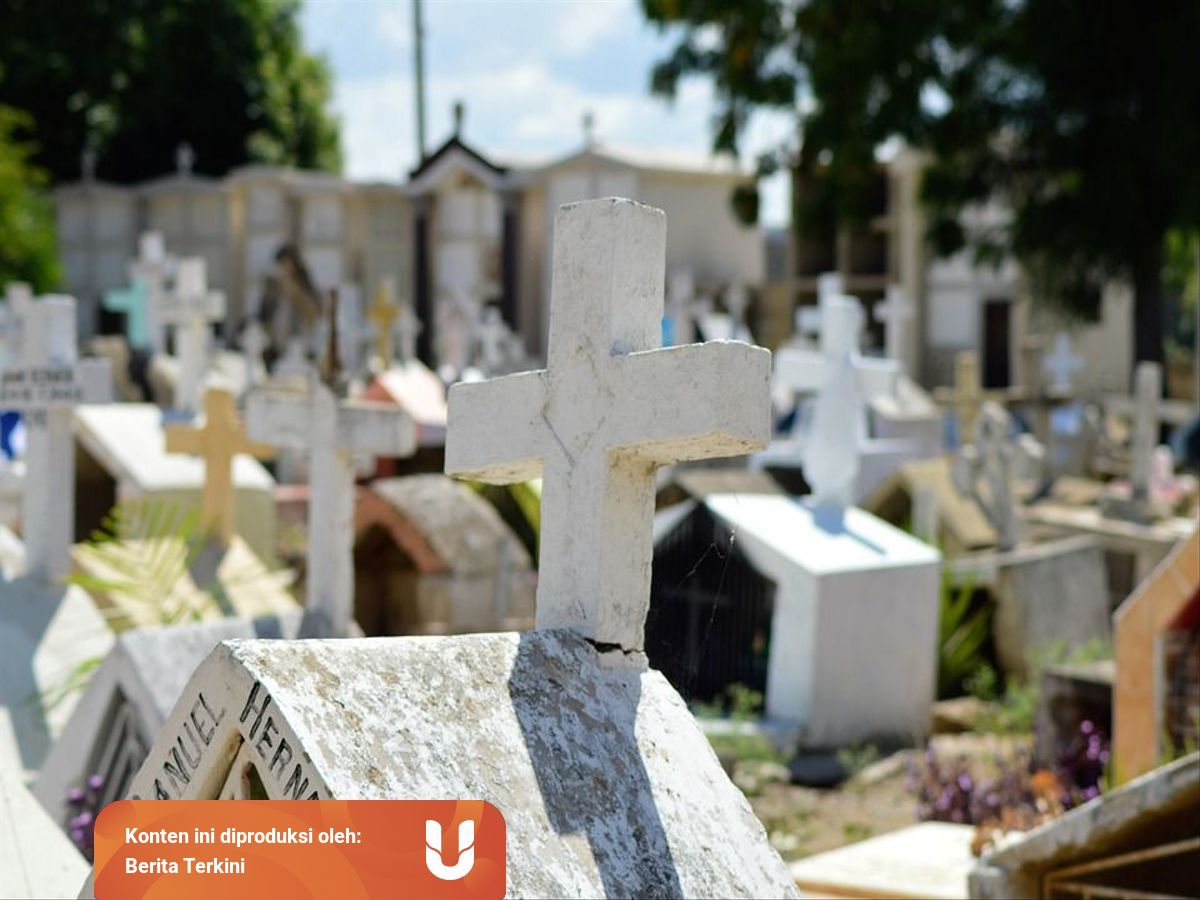 Kumpulan Doa Untuk Orang Meninggal Kristen Yang Mudah Dihafal Kumparan Com