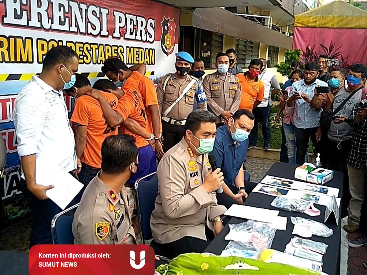 Pria Di Deli Serdang Bunuh Dan Perkosa Ponakannya Laptop Dan Hp Dicuri Kumparan Com<script async src=