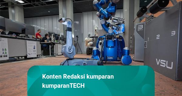 robot anjing dalam posisi siap bergerak