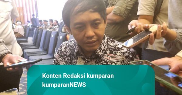 Raja Juli Respons Politikus PDIP soal Baliho PSI Dipasang Polisi: Coba Buktikan