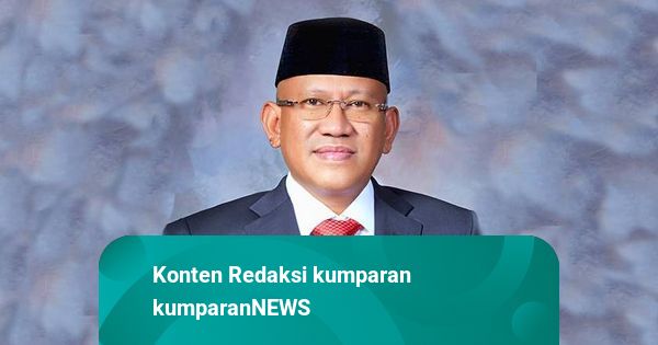 KPK Geledah Ruang Kerja Anggota VI BPK Pius Lustrilanang