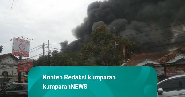 Pabrik Pemintalan Benang di Bandung Terbakar