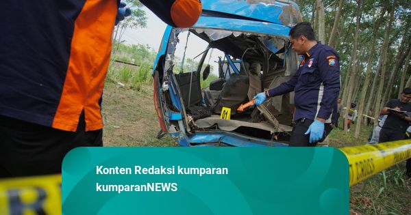 Polisi Jerat Sopir Elf Tersangka Kecelakaan KA Probowangi yang Tewaskan 11 Orang