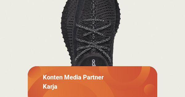 yeezy boost v2 black static