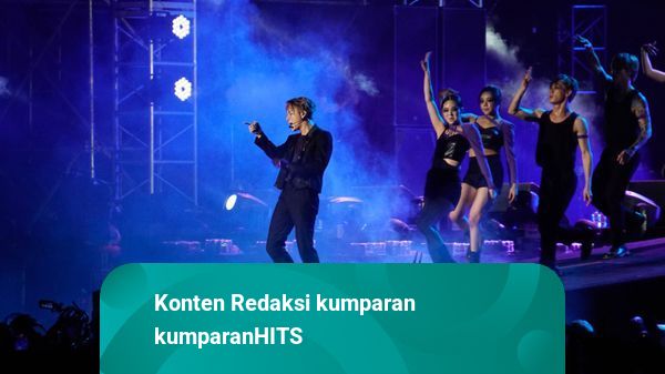 Sapa Penonton Pakai Bahasa Indonesia, Jackson Wang Diajari Rich Brian