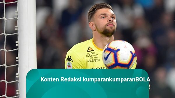 Kiper Timnas Polandia Alami Cedera Horor & Dipastikan Absen di Piala Dunia 2022