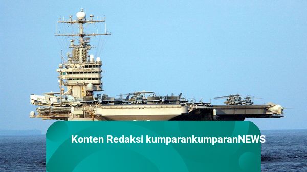 Kapal Induk AS Terbakar di California, 6 Orang Terluka