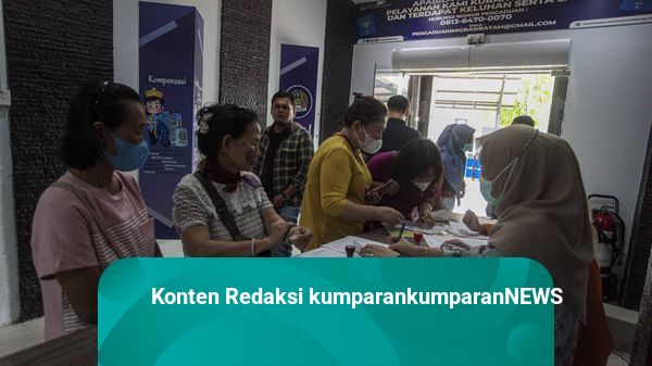 Foto: Jelang Libur Nataru, Permohonan Pembuatan Paspor Meningkat