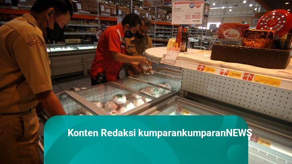 Foto: Sidak Makanan dan Minuman Jelang Tahun Baru di Tegal