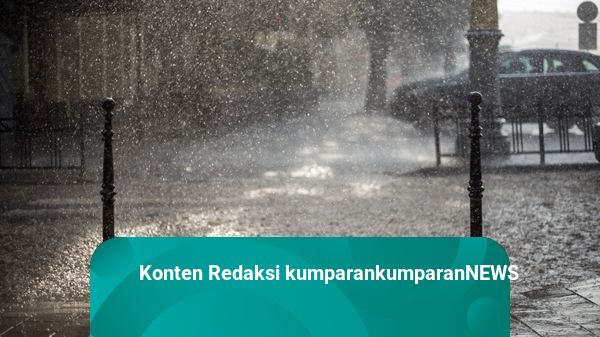Cuaca Hari Ini: Waspada Potensi Hujan Disertai Petir di Jakarta